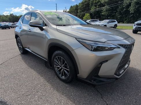 Used 2025 Lexus NX 350 AWD w/ Accessory Package (2T) image 9