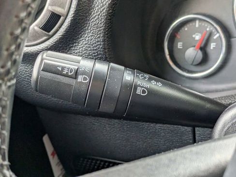 Used 2012 Jeep Wrangler Unlimited Sport image 26