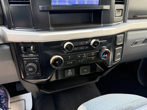 Used 2025 Ford F350 XLT AWD/4WD image 24