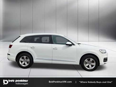 Used 2019 Audi Q7 2.0T Premium Plus w/ Premium Plus Package AWD/4WD image 24