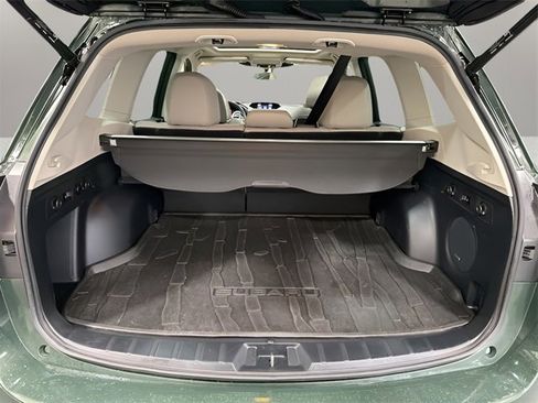 Certified 2023 Subaru Forester Limited image 38
