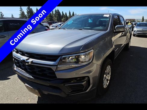 Used 2021 Chevrolet Colorado LT image 2