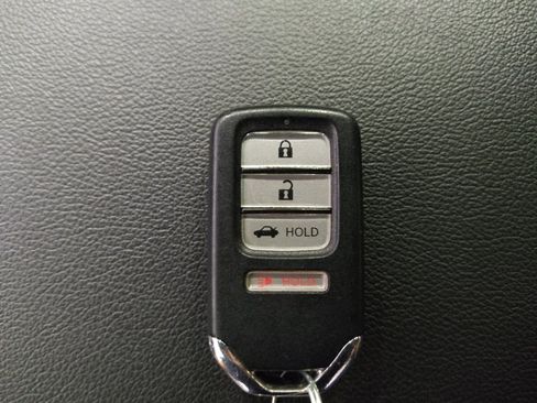 Used 2020 Honda Accord Sport image 32