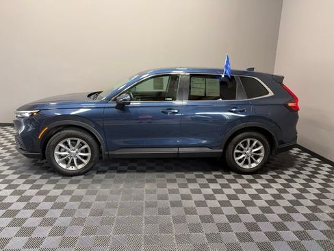 Used 2023 Honda CR-V EX-L image 6