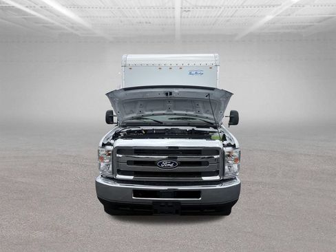 New 2027 Ford E-450 and Econoline 450 Super Duty w/ Power Equipment Group RWD image 54