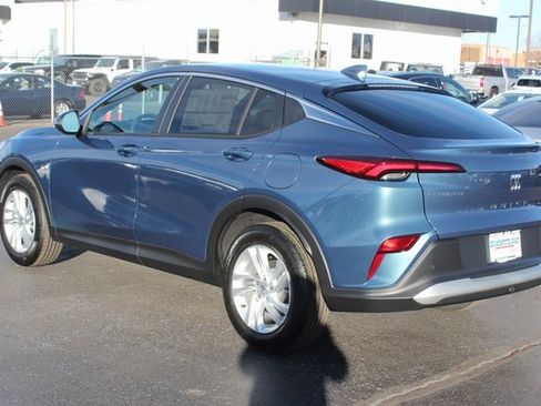 New 2026 Buick Envista Preferred image 9