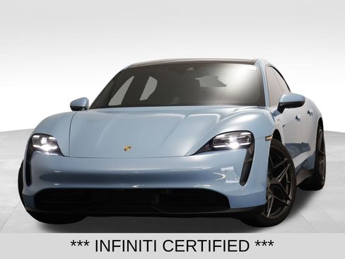 Used 2023 Porsche Taycan image 2