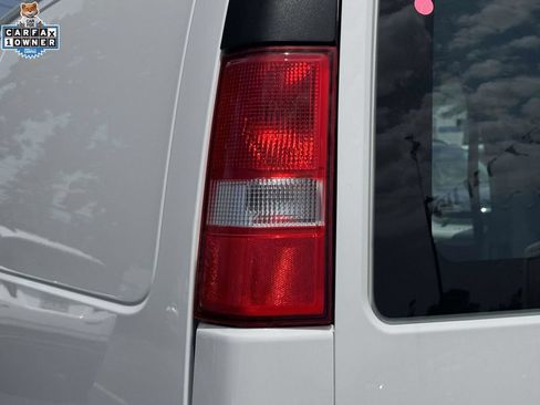 Used 2025 Chevrolet Express 2500 w/ Driver Convenience Package RWD image 9