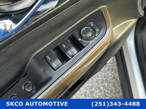 Used 2019 GMC Acadia SLE w/ Driver Alert Package I image 15