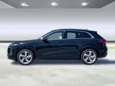New 2025 Audi Q5 Prestige image 2