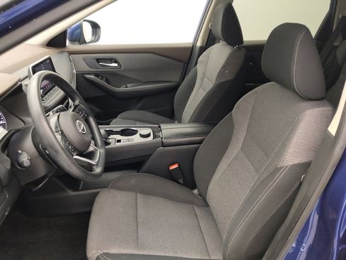Used 2023 Nissan Rogue SV AWD/4WD image 17