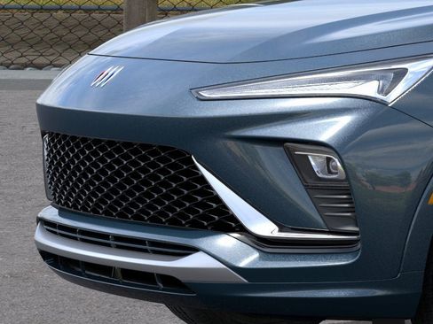 New 2026 Buick Envista Avenir image 13