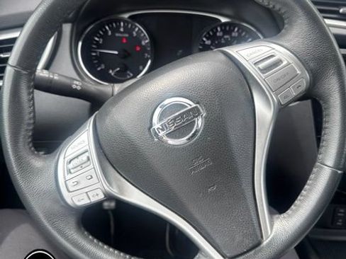 Used 2015 Nissan Rogue SL w/ SL Premium Package AWD/4WD image 10