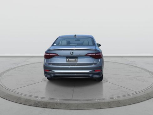 Used 2022 Volkswagen Jetta SE FWD image 7