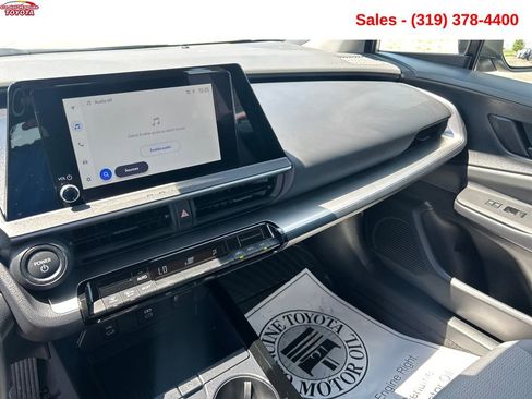 Used 2026 Toyota Prius LE FWD image 16