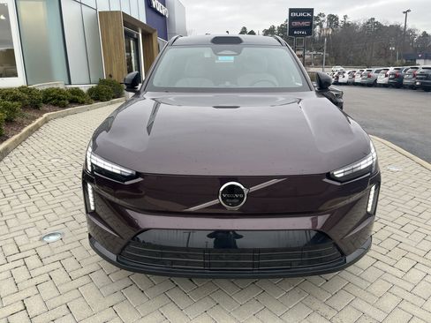 New 2025 Volvo EX90 Ultra image 7