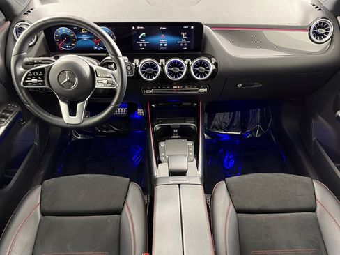 Used 2023 Mercedes-Benz GLA 250 4MATIC image 12