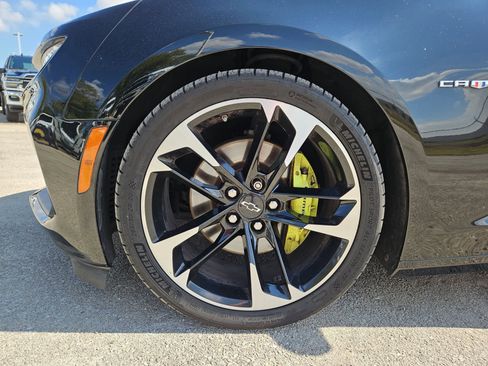 Used 2021 Chevrolet Camaro SS image 31