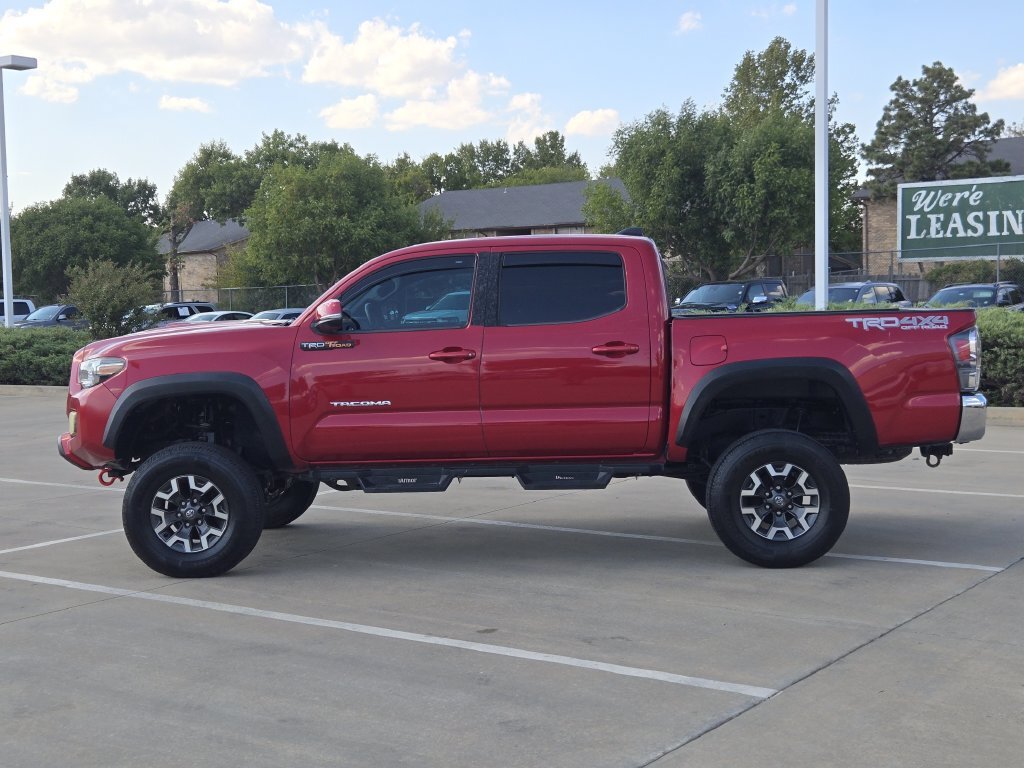 Used 2022 Toyota Tacoma TRD Off-Road AWD/4WD image 8