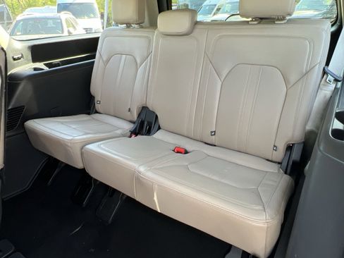 Used 2024 Ford Expedition Max Limited AWD/4WD image 24