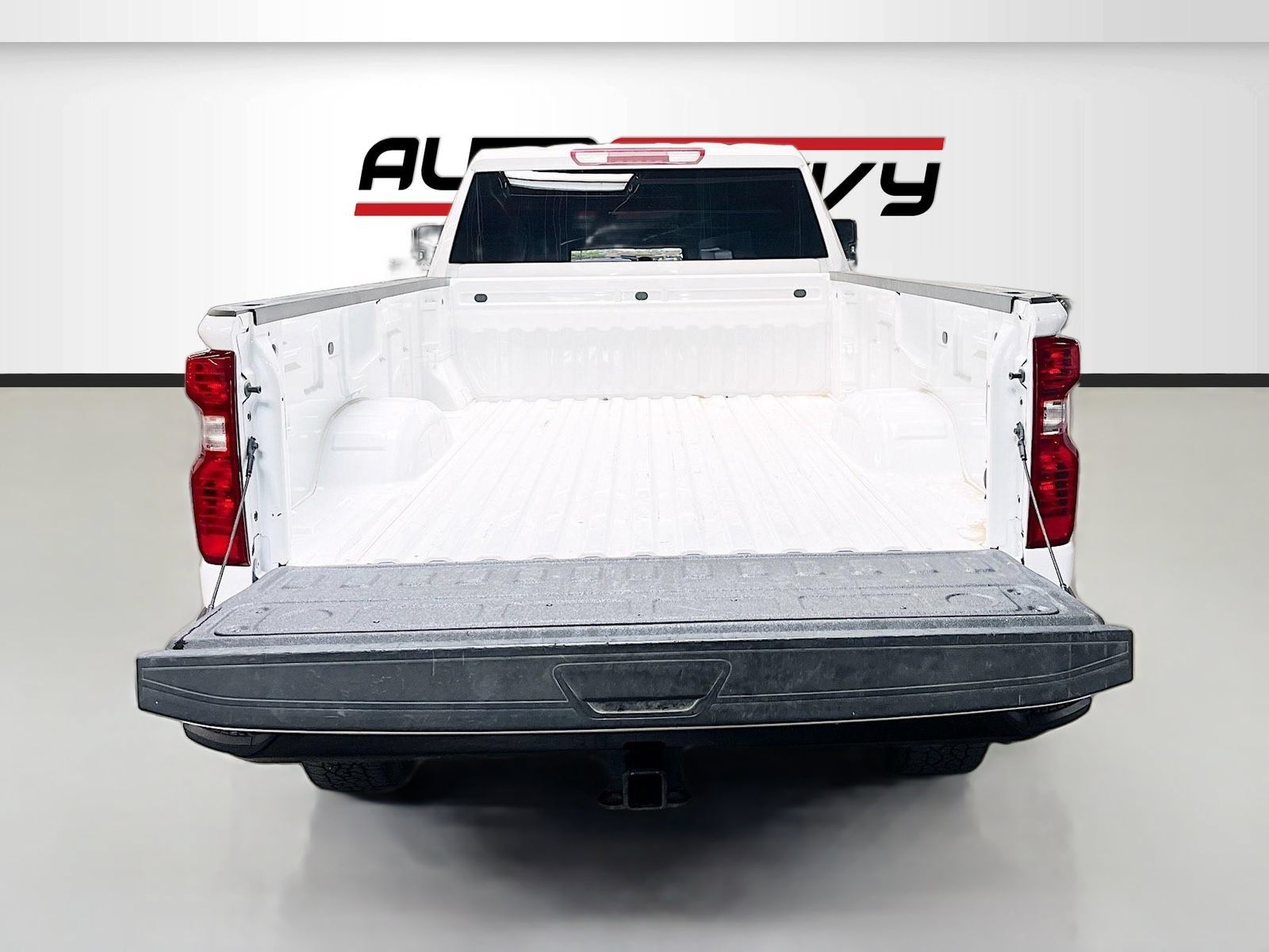 Used 2024 Chevrolet Silverado 2500 Custom w/ Custom Convenience Package AWD/4WD image 24