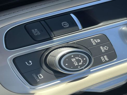 Certified 2025 INFINITI QX60 Luxe image 25