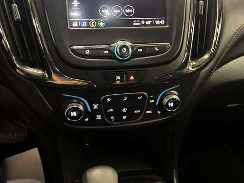 Used 2023 Chevrolet Equinox RS image 21