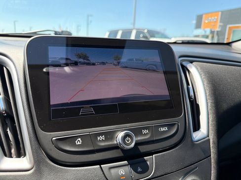 Used 2024 Chevrolet Malibu LT FWD image 22