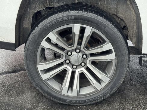 Used 2019 GMC Yukon Denali image 19