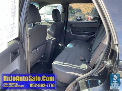 Used 2011 Ford Escape XLT image 12