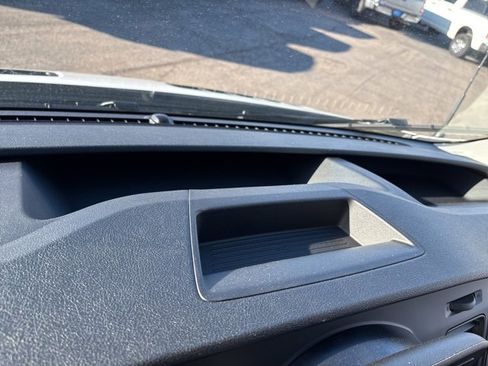 Used 2025 Ford Transit 250 148 Medium Roof Extended AWD image 40