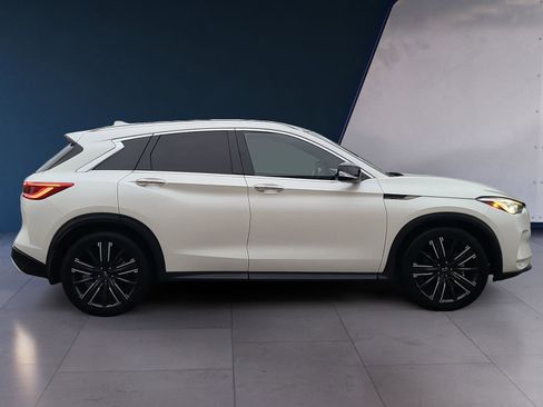 Used 2021 INFINITI QX50 Luxe w/ Appearance Package image 6