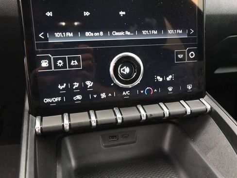 Used 2025 GMC Terrain Elevation image 29