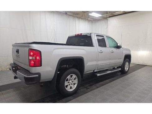 Used 2016 GMC Sierra 1500 SLE image 3