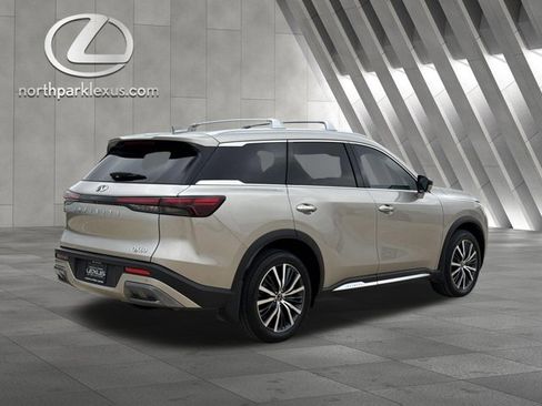 Used 2024 INFINITI QX60 Sensory w/ Vision Package FWD image 6
