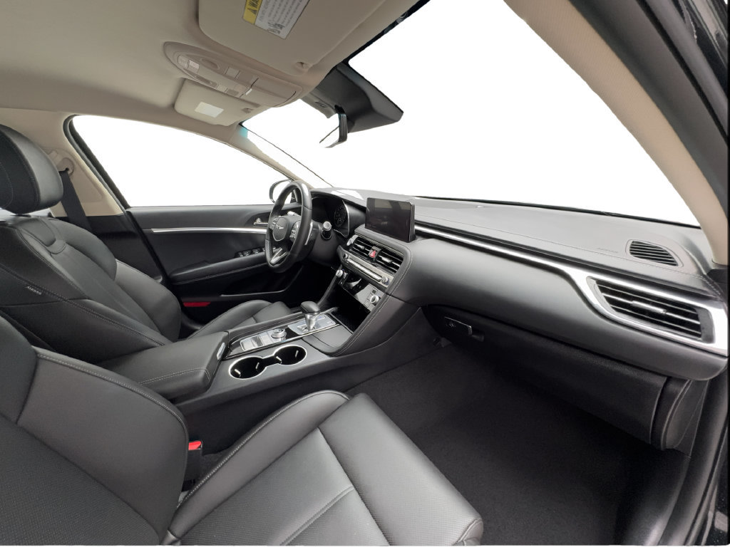Used 2026 Genesis G70 2.5T RWD image 34