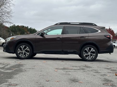 Used 2020 Subaru Outback Limited image 8