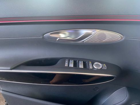 New 2026 Genesis GV70 2.5T AWD/4WD image 31