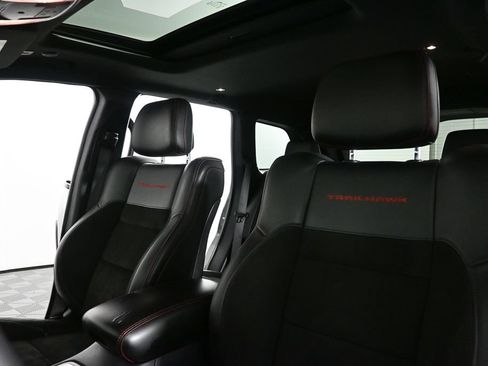 Used 2020 Jeep Grand Cherokee Trailhawk AWD/4WD image 5