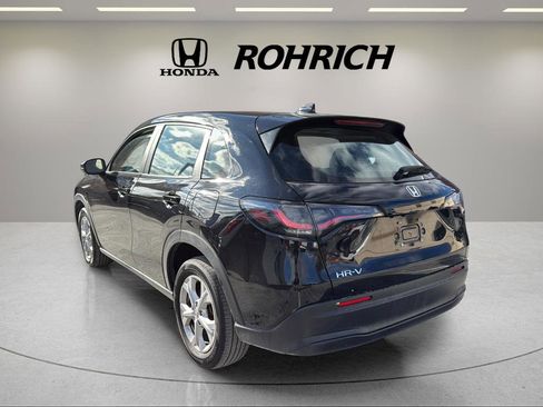 Used 2023 Honda HR-V LX image 7