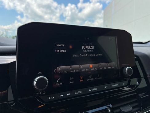 Used 2024 Nissan Pathfinder Rock Creek AWD/4WD image 17