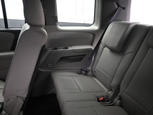 Used 2014 Honda Pilot Touring image 41