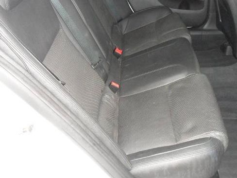Used 2008 Pontiac G8 w/ Premium Package RWD image 24