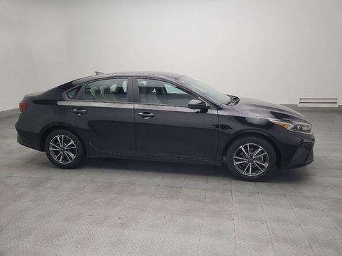 Used 2023 Kia Forte LXS image 11