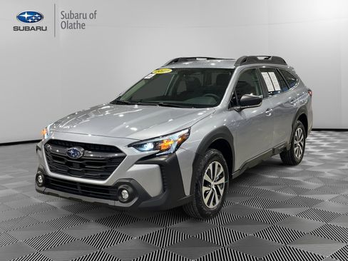 Certified 2025 Subaru Outback image 12