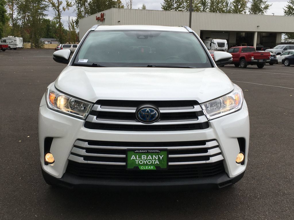 Used 2019 Toyota Highlander XLE AWD/4WD image 12