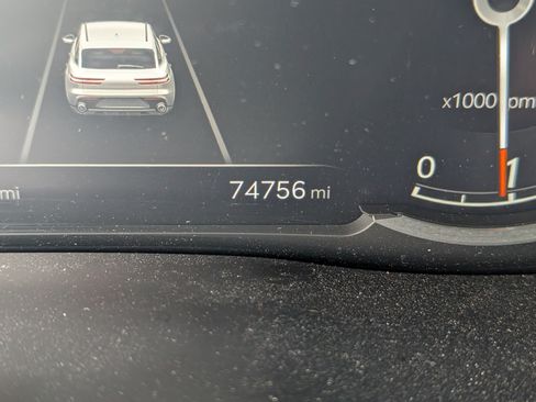 Used 2022 Genesis GV70 2.5T w/ Sport Prestige Package AWD/4WD image 8