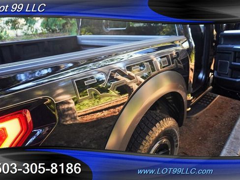 Used 2018 Ford F150 Raptor w/ Equipment Group 802A Luxury AWD/4WD image 37