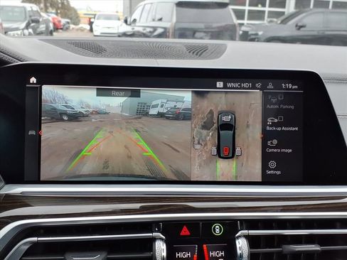 Used 2020 BMW X7 xDrive40i w/ Cold Weather Package image 18