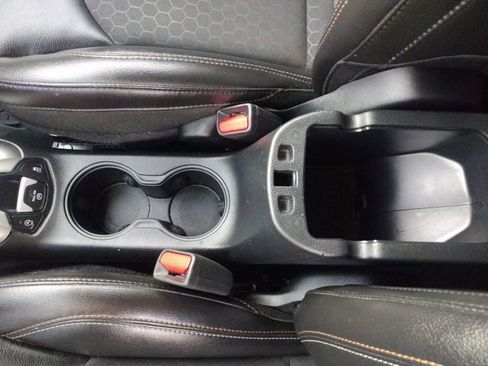 Used 2018 Jeep Compass Latitude w/ Cold Weather Group image 27